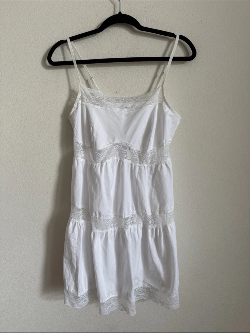 NWT Frankie’s Bikinis Victoria’s Secret White Cotton Lace Slip Dress Size M